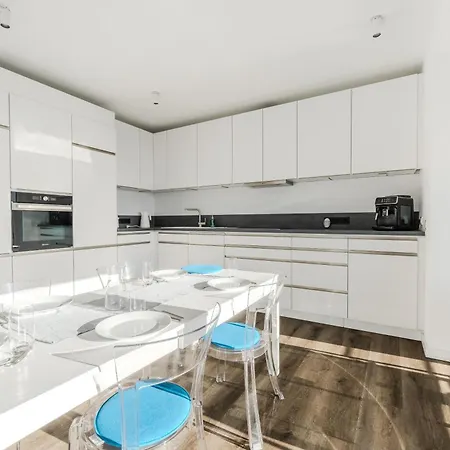 Kuesten Loft Fluxus Delft-blick, 1 Balkon, 80qm Lejlighed Emden